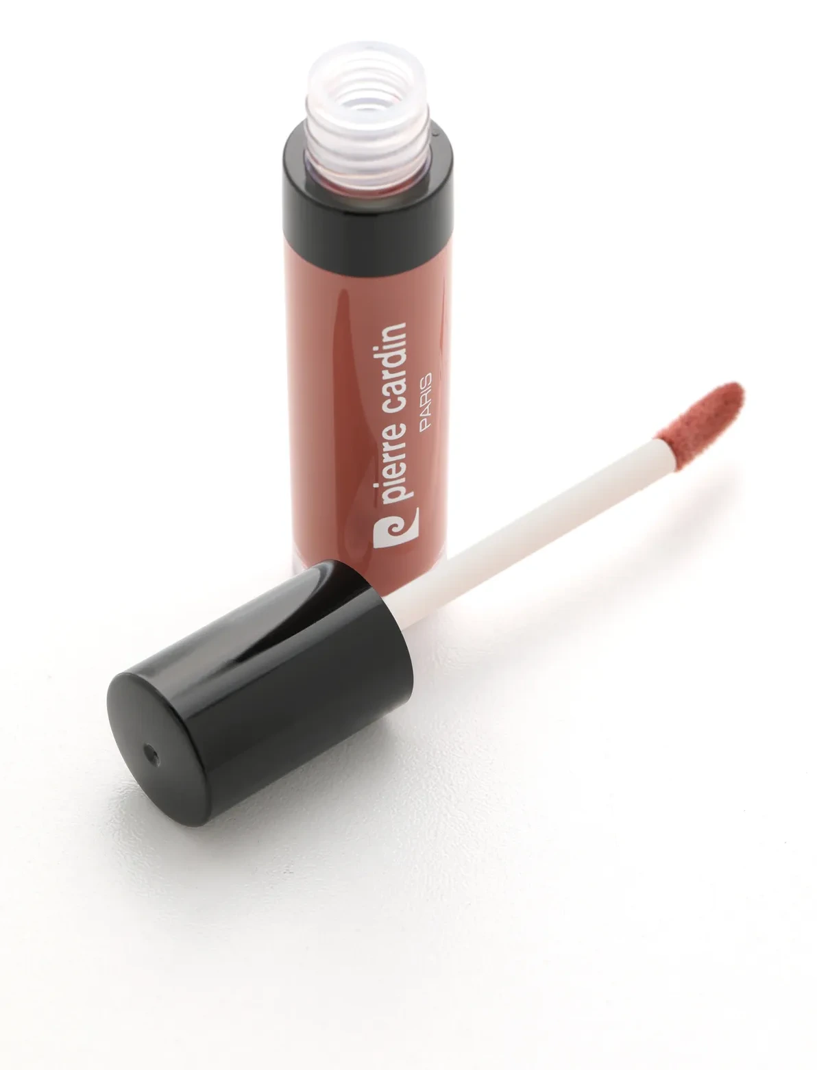 PIERRE CARDIN Staylong Lipcolor Kissproof течен кармин за усни - 348