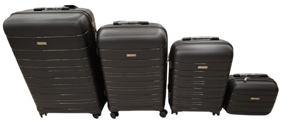 ST - Safe Traveler Premium World сет од 4 куфери
